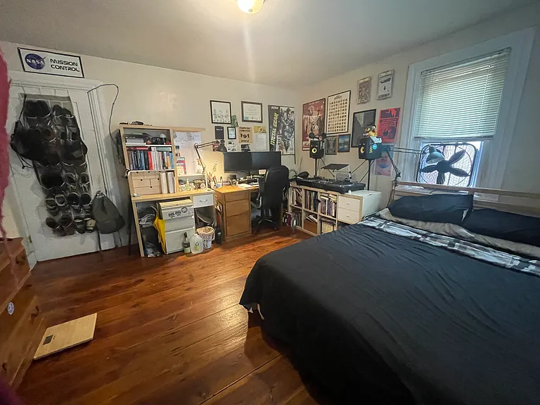 383 Pine St #1 — Photo 10