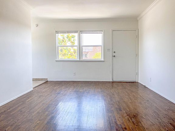 3rd image of 17925 Crenshaw Blvd #4