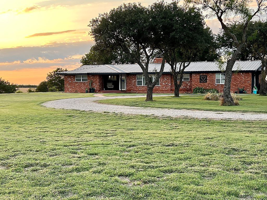 127 Conrady Rd, Windthorst, TX 76389 Zillow