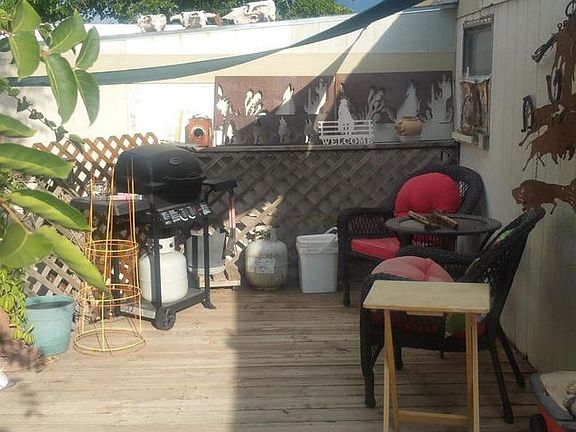 2nd image of 802 Camino Isabella
