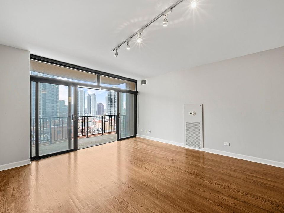 1st image of 435 W Erie St APT 1403