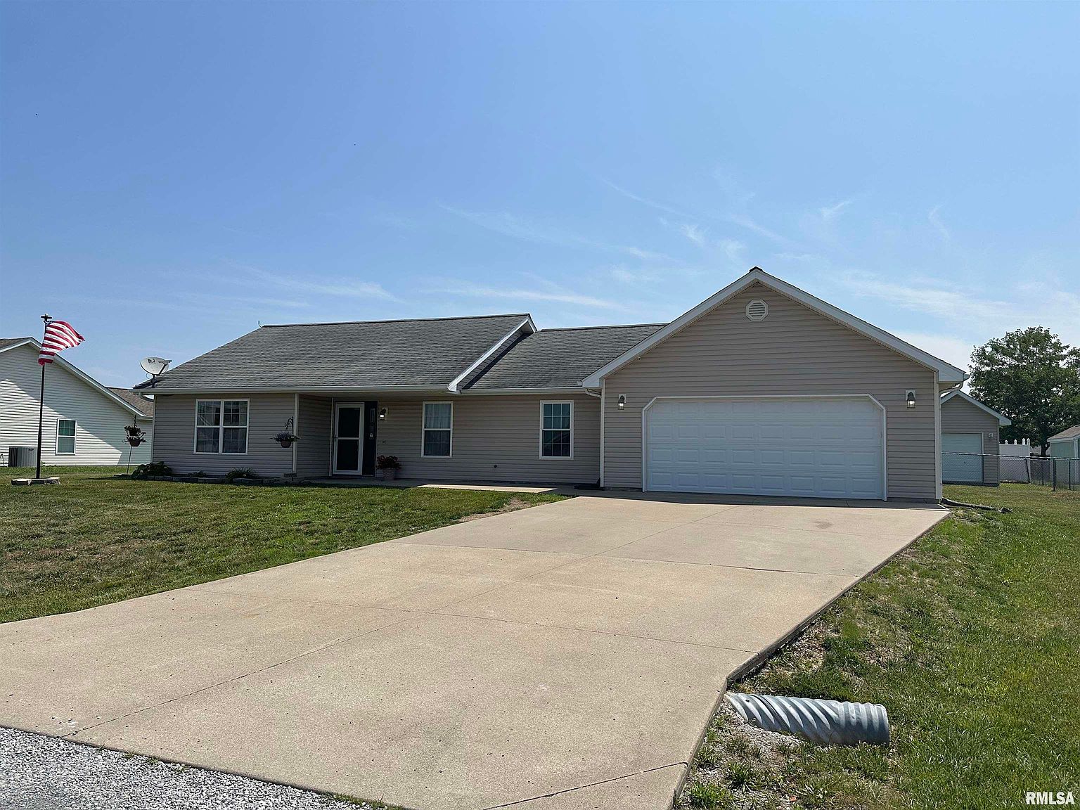 11266 Alta Dr, Carterville, IL 62918 Zillow