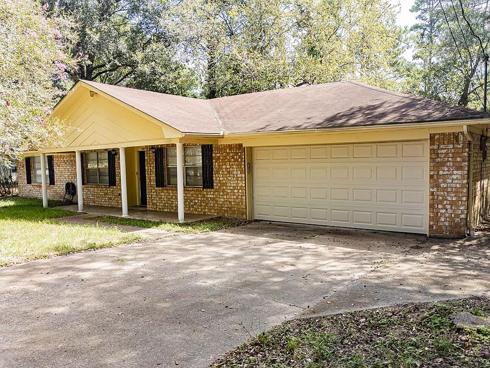 1st image of 2914 Sullivan Dr