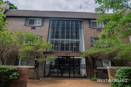 4334 N Clarendon Ave #309 Photo 1