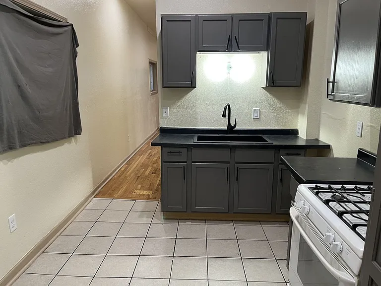 2477-2479 N 6th St. - Duplex — Photo 5