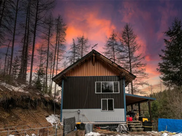 19744 Antiquity Ln, Florence, MT 59833