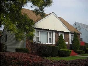 1st image of 316 Martha Ave