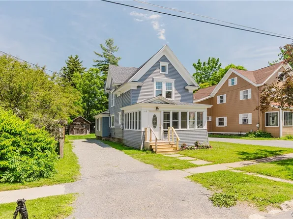313 Merrick St, Clayton, NY 13624