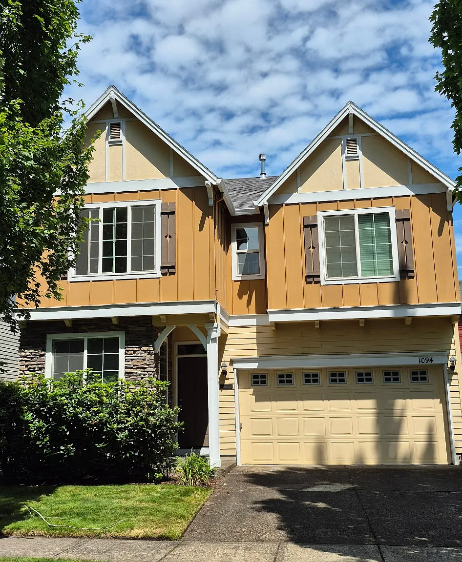 4 bed, 2.5 bath, 1929 sqft, $2,500 — Photo 1