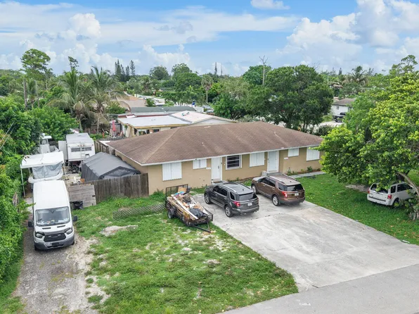 5735 Kumquat Road, West Palm Beach, FL 33413
