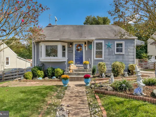 416 Topeka Ave, Capitol Heights, MD 20743