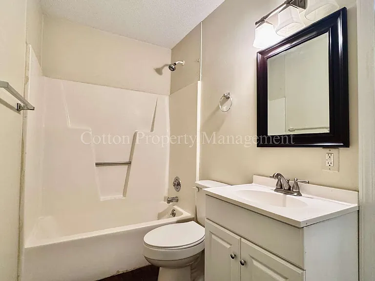 107 Lullwater Dr #201 — Photo 17