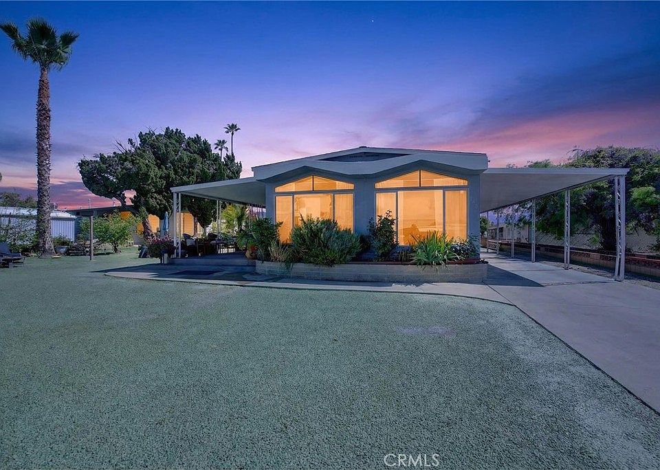 1st image of 780 Santa Clara Cir