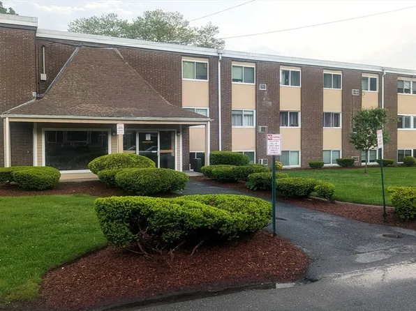 26 Willis St APT 33, Framingham, MA 01702
