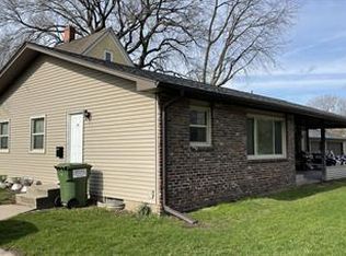 103 S Riverside Dr #103, Ames, IA 50010
