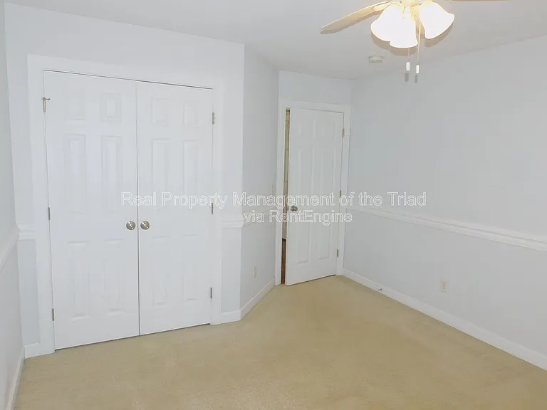 2804 Mitchell Wood Dr — Photo 17