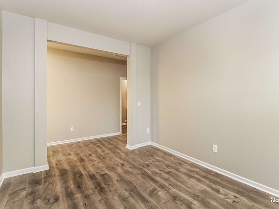 4th image of 3742 Waterford Oak Trl