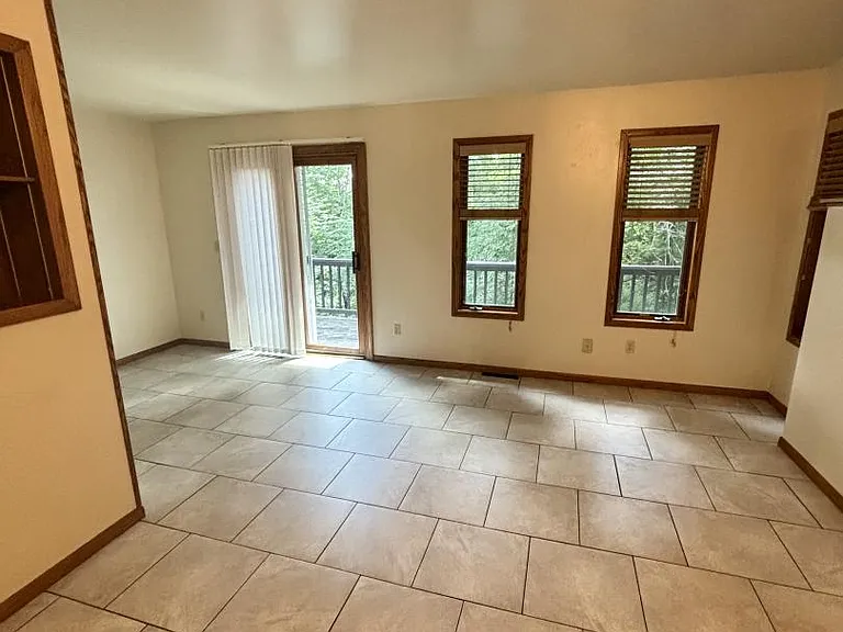 1209 Augusta Ave #1209 — Photo 12