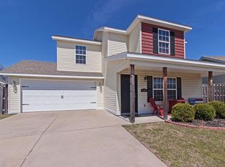 4380 W Pecan St, Fayetteville, AR 72704