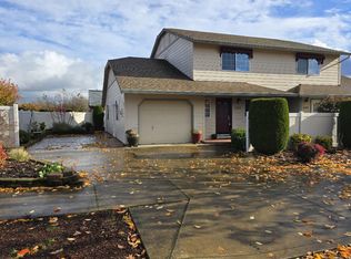 1412 SW Emily Dr, McMinnville, OR 97128