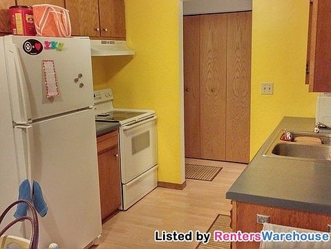 4th image of 3153 Old Highway 8 APT 204A