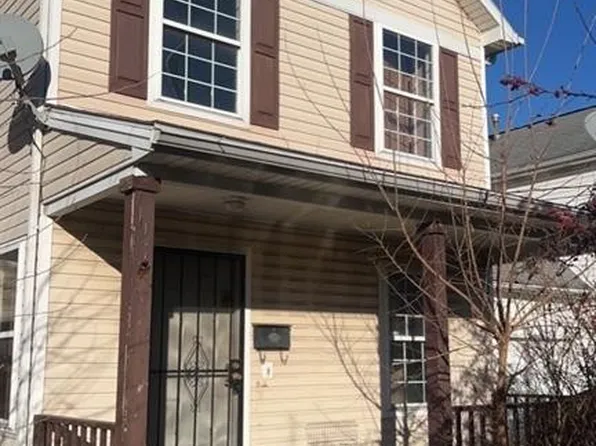 319 Sherman St, Toledo, OH 43620