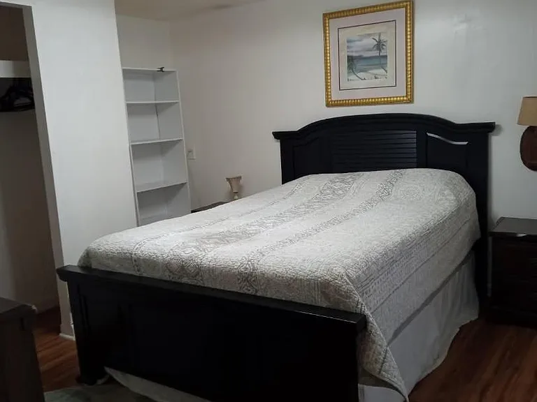 670 Belair Ave — Photo 24