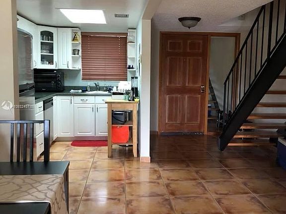 4th image of 140 NW 87th Ave APT G205