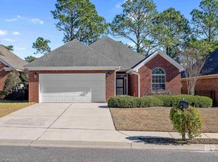 181 Club Dr, Fairhope, AL 36532