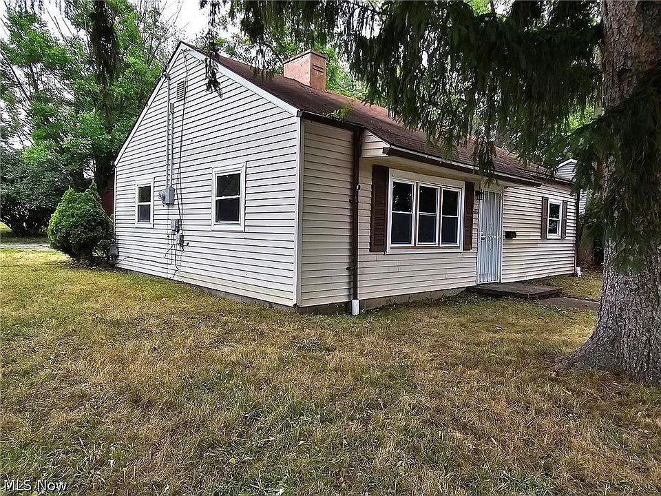 1st image of 4181 E 160th St