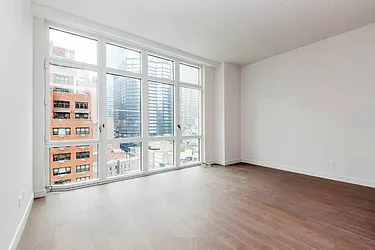 Rented by ER (DO NOT USE)