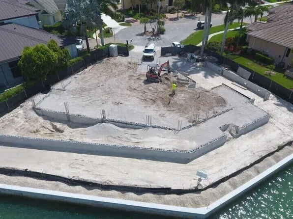 1261 Osprey Ct, Marco Island, FL 34145