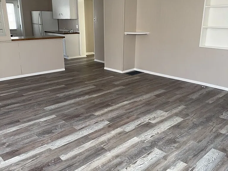 806 Robinson Ave — Photo 5