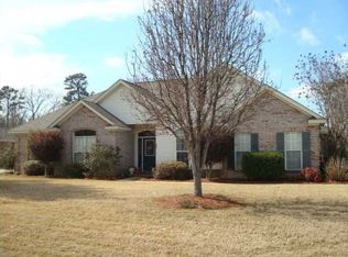271 Woodford Dr, Millbrook, AL 36054