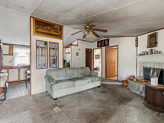 4th image of 1760 Mount Hosea Church Rd