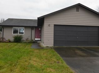 1025 Vera Ct, Mount Vernon, WA 98273