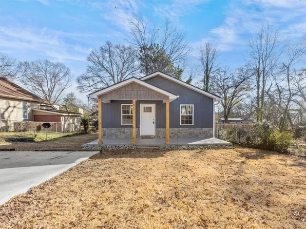519 W 4th Ave, Easley, SC 29640