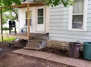 125 E Beech St, Canton, IL 61520