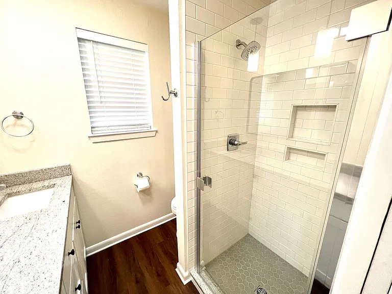 3041 Singletary Dr — Photo 16