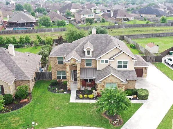 120 Chisholm Trl, Victoria, TX 77904