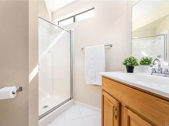 2nd image of 13104 Glen Ct Unit 19