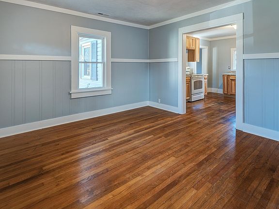 Living room to kitchen