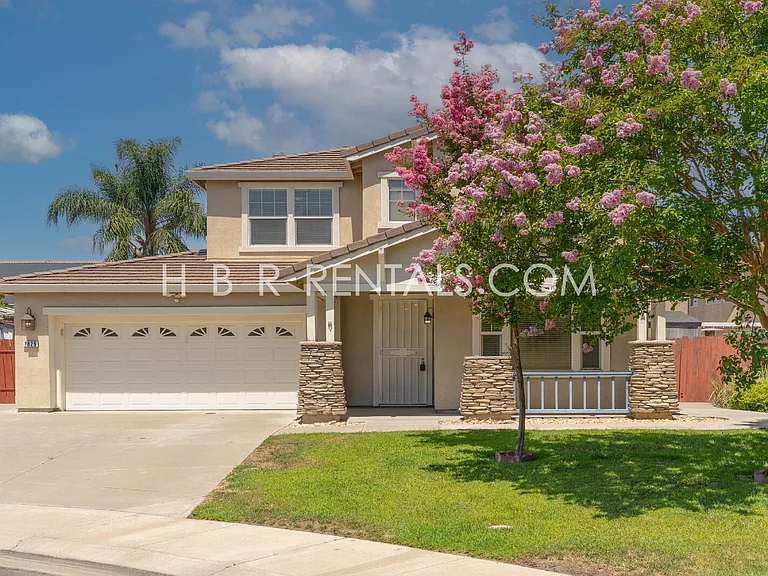 1825 Saint Moritz Ct — Photo 1