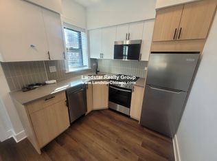 1233 Chicago Ave APT 8, Evanston, IL 60202