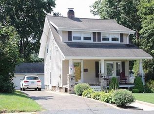 7 Pershing St, Norwalk, CT 06851
