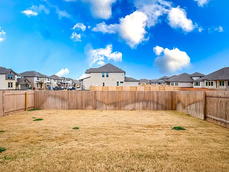 1532 Homestead Farms Dr — Photo 25