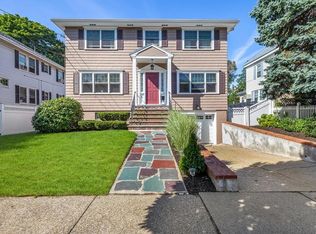 52 School St, Melrose, MA 02176