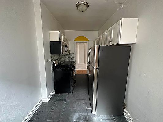 2nd image of 43-41 44th St #3B