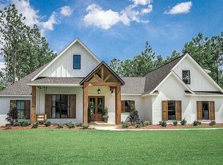 5217 Lincoln Rd, Ontario, NY 14519