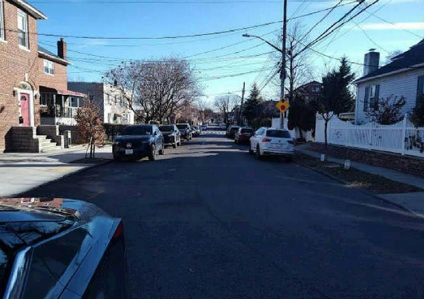 2nd image of 820 Edison Ave
